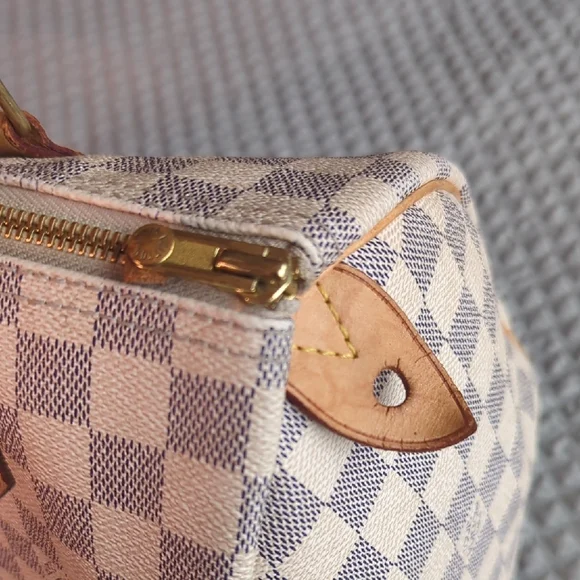 Louis Vuitton Damier Azur Speedy 30 - Picture 8 of 15